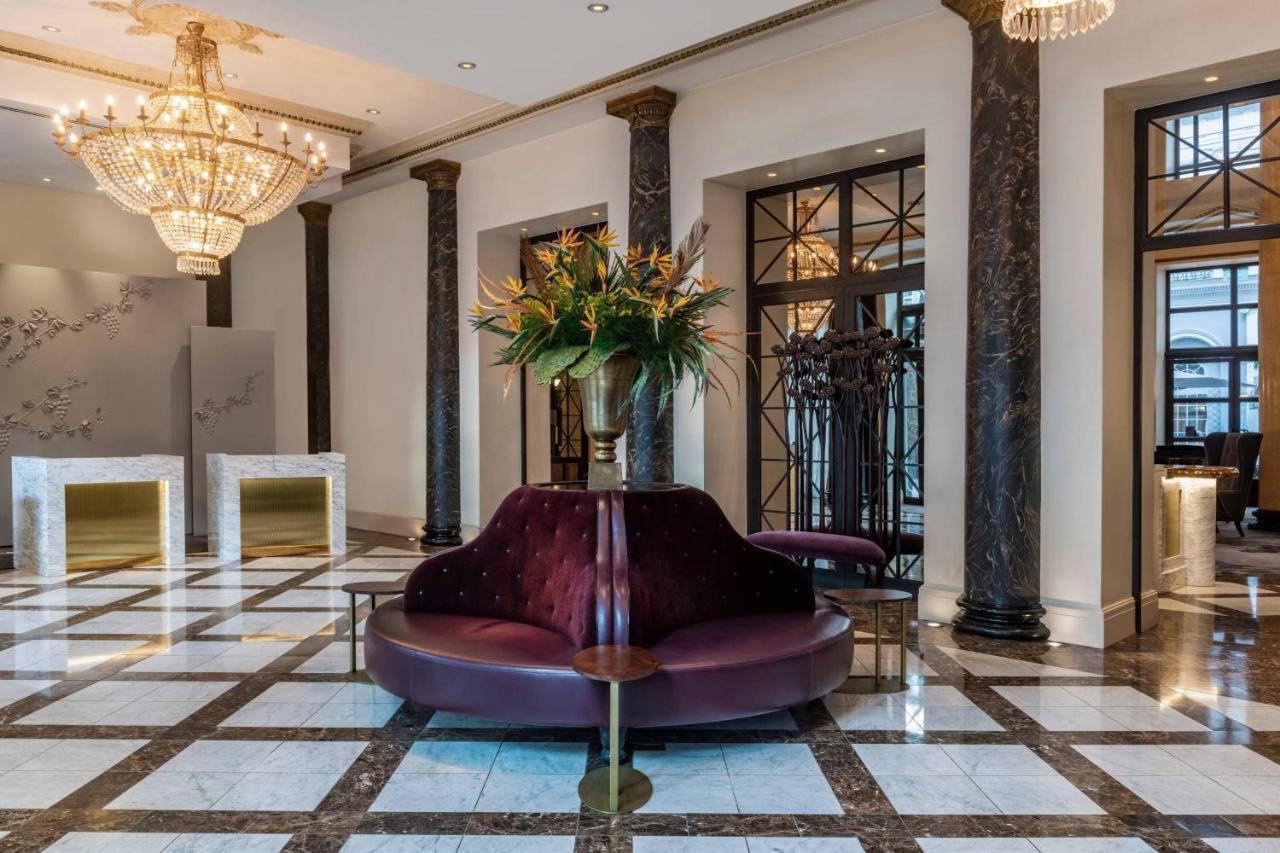 Tbilisi Marriott Hotel Екстер'єр фото